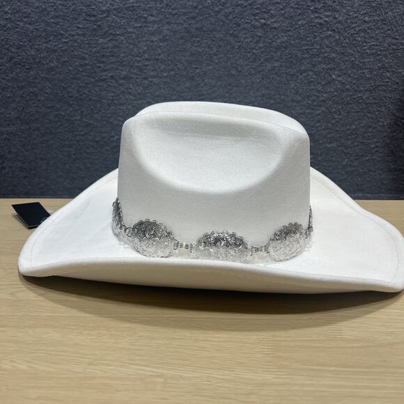 Illuma Metal Concho Western White Hat New - Picture 4 of 10
